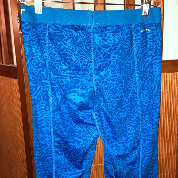 Nike capris L - Picture 2 of 5